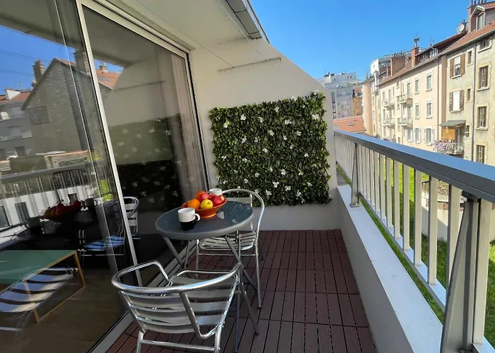 Studio Plein Centre, Calme, Parking Inclus, Piscine Et Gardien